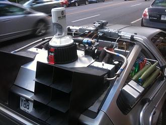 Cliquez sur l'image pour la voir en taille r�elle&nbsp;

Nom : 		delorean2.jpg&nbsp;
Affichages :	167&nbsp;
Taille :		225,5 Ko&nbsp;
ID : 			838747